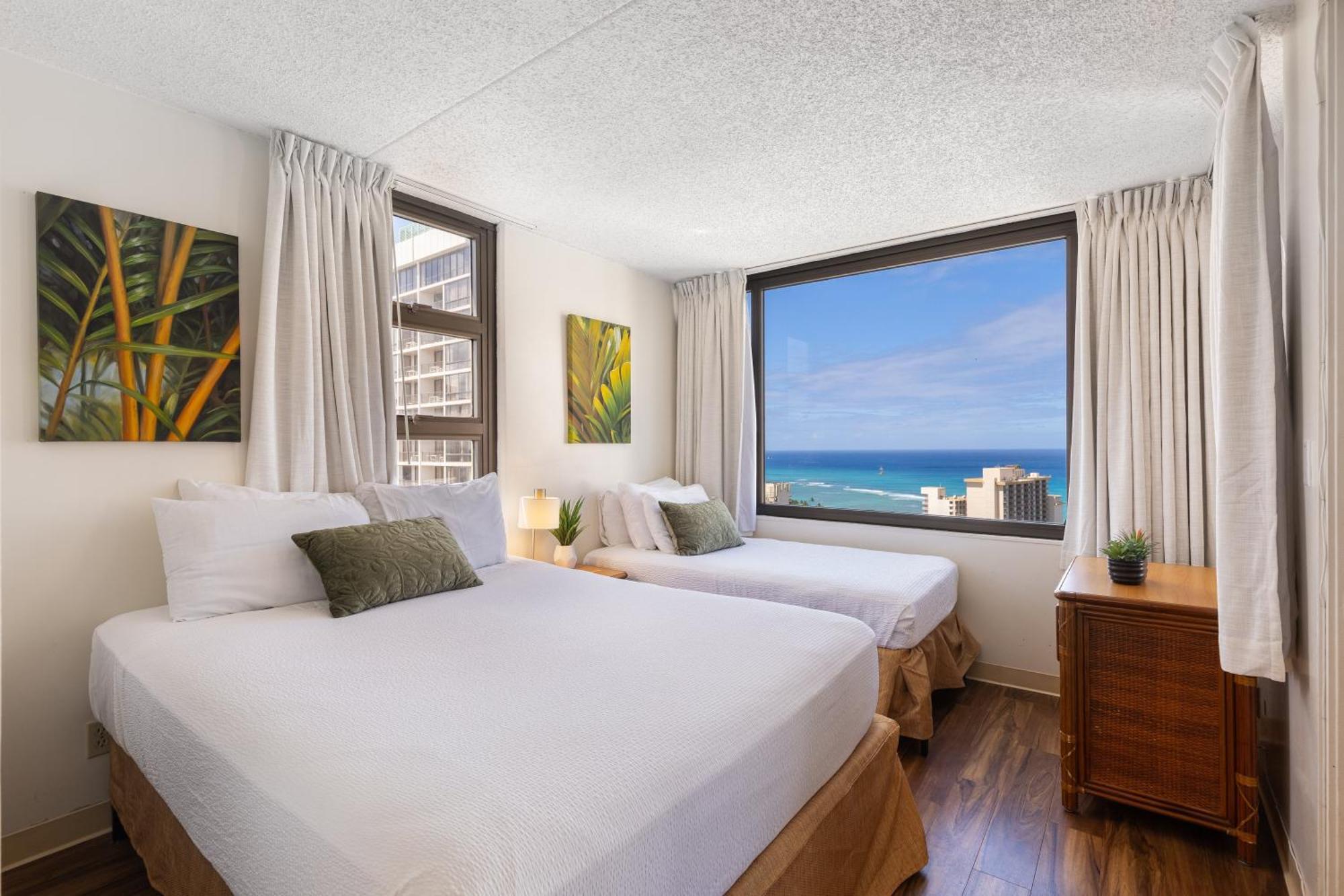 Beautifully Renovated 32Nd Floor Deluxe Ocean View Waikiki Condo Condo ホノルル エクステリア 写真